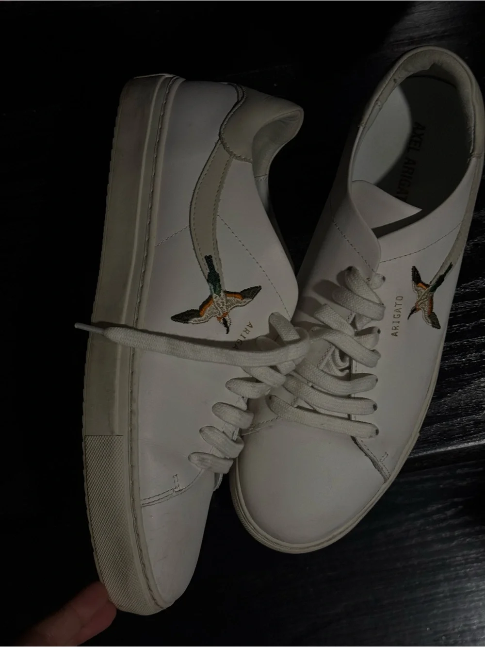 Axel Arigato White Leather Low-Top Sneakers with Embroidered logo